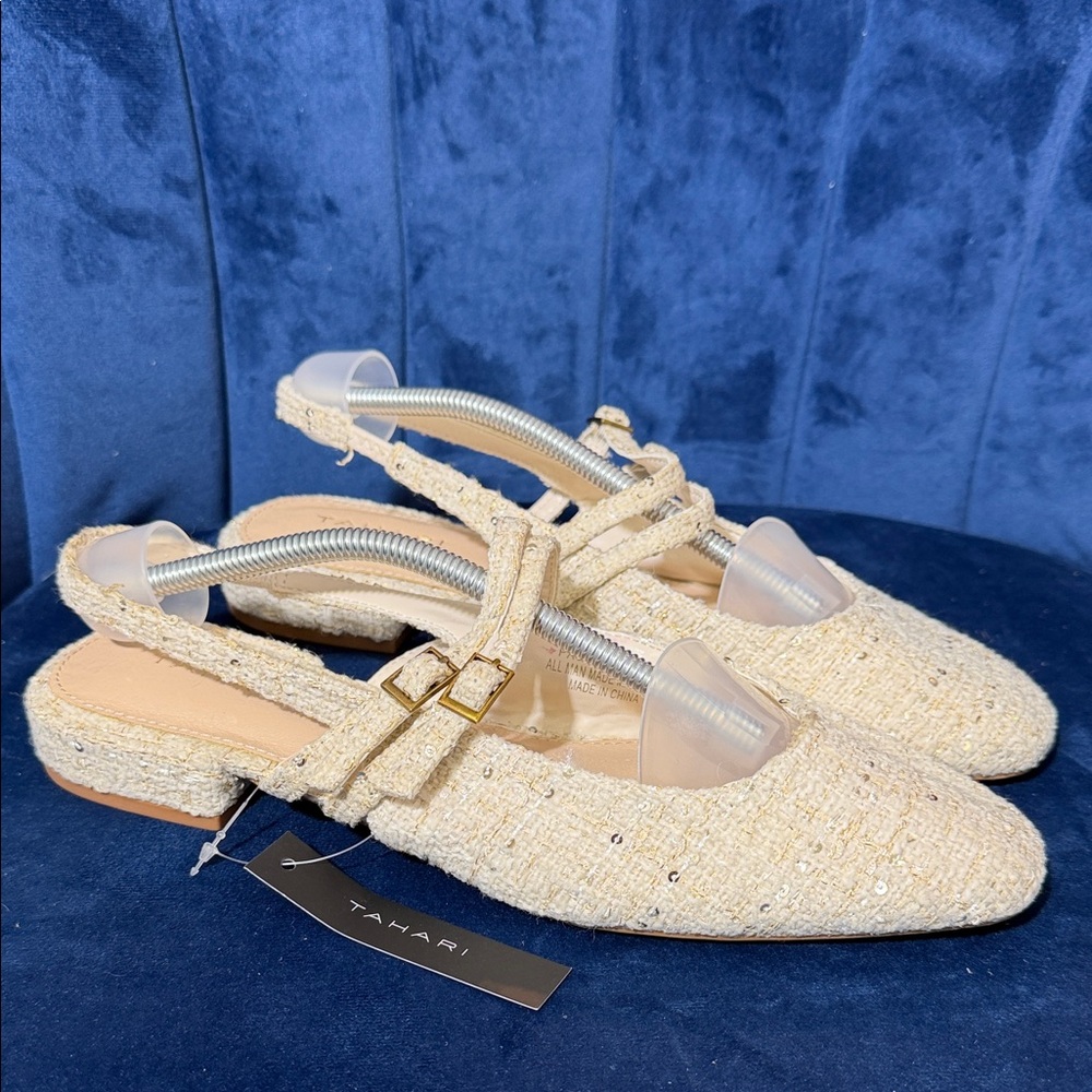 Tahari Password Women's Cream Slingback Flats Size 7.5